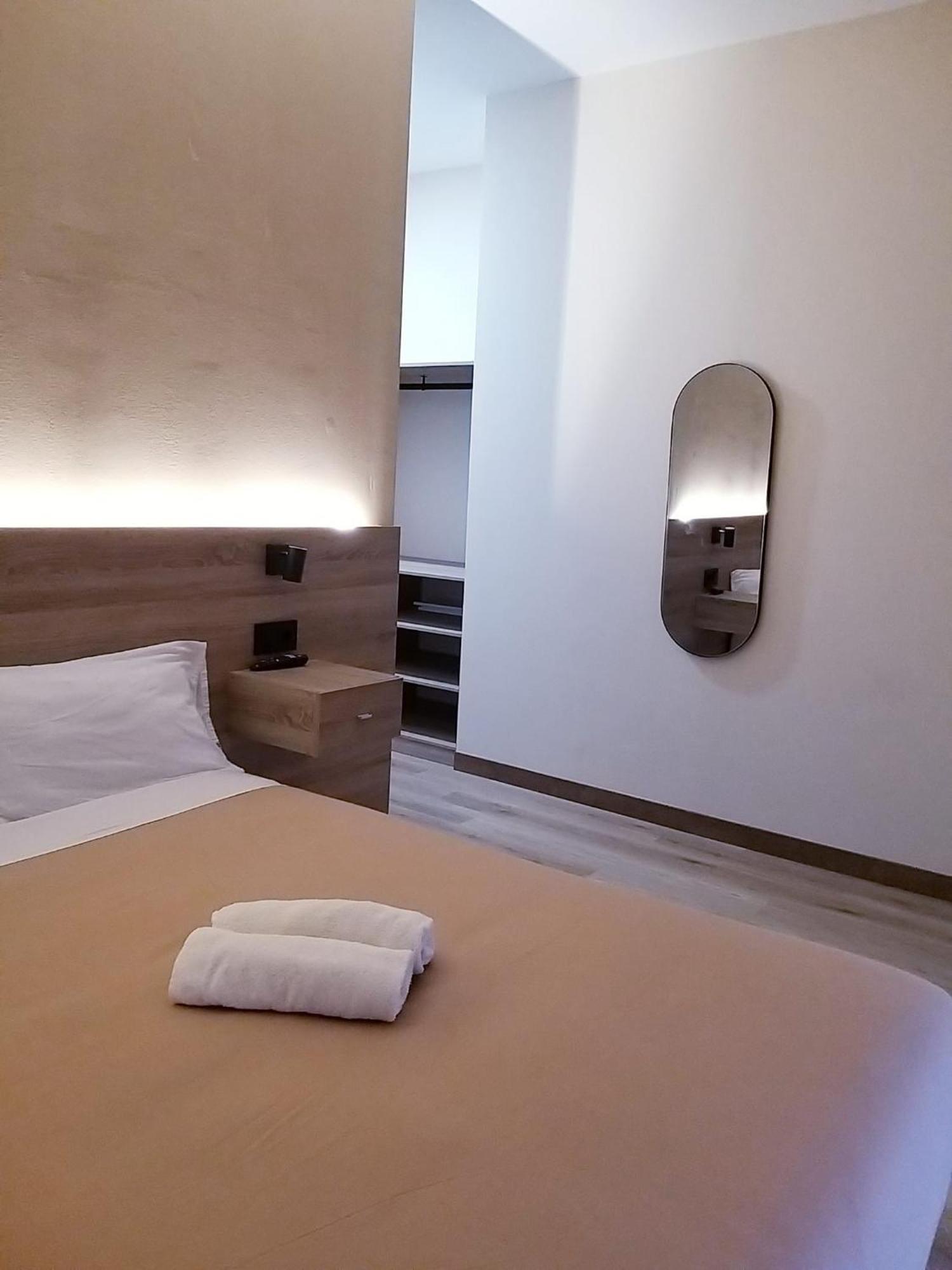 Optimus Comfort Campoamor 101 บาเลนเซีย ภายนอก รูปภาพ