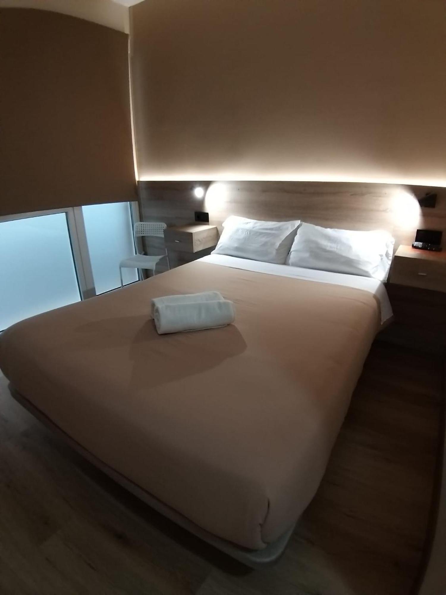Optimus Comfort Campoamor 101 บาเลนเซีย ภายนอก รูปภาพ